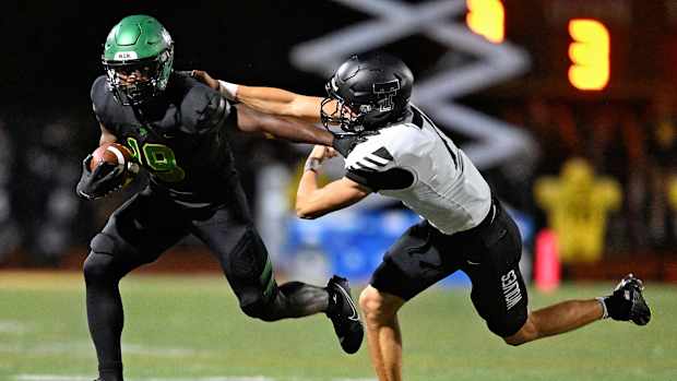a West Linn Tualatin football Oregon October 5 2023 Leon Neuschwander 51